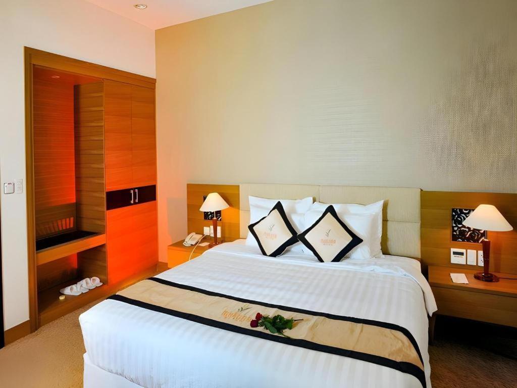 Mekong My Tho Hotel Buitenkant foto
